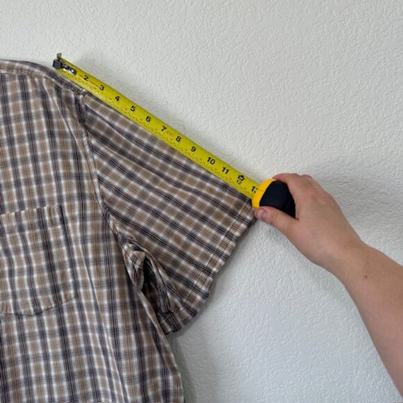 Carhartt Mens Short Sleeve Plaid Pocketed Relaxed Fit Button Up Shirt Size 3X - Picture 2 of 7